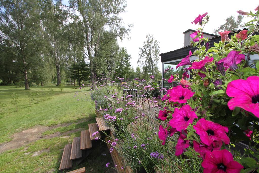 River Lodge Jelgava Bagian luar foto